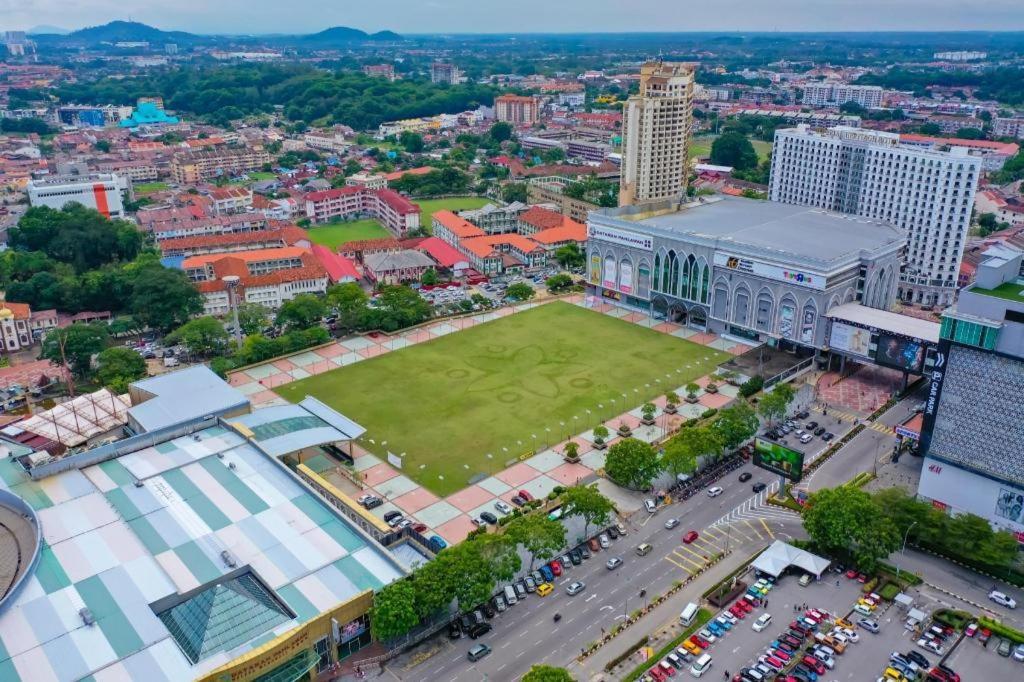 Hotel Suria Malaqa Malacca Exterior photo