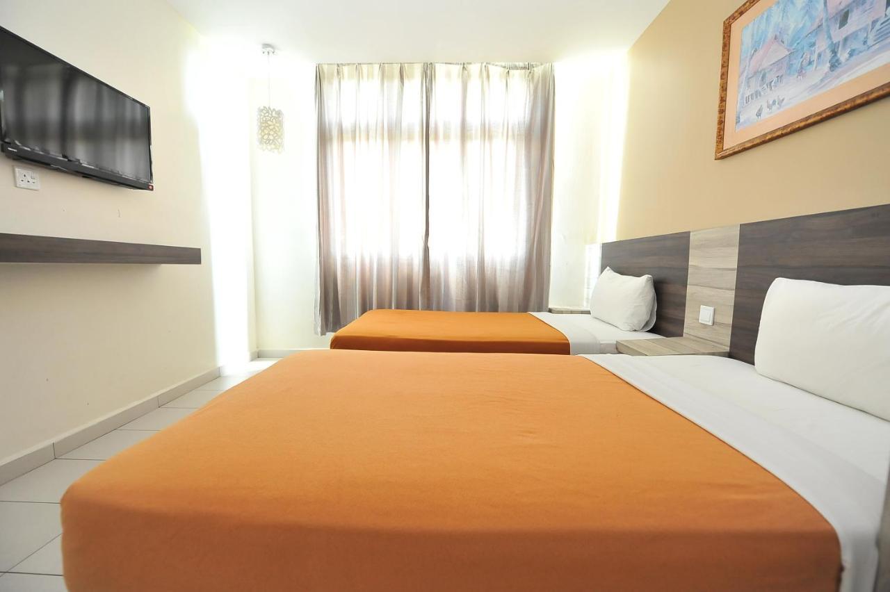 Hotel Suria Malaqa Malacca Exterior photo